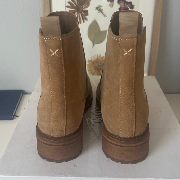 Quince Tan Heeled Boots - Picture 8 of 10